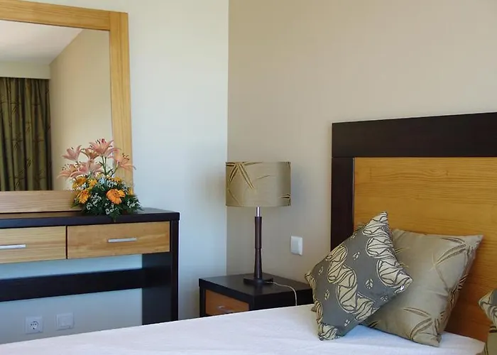 Globo מלון פורטימאו